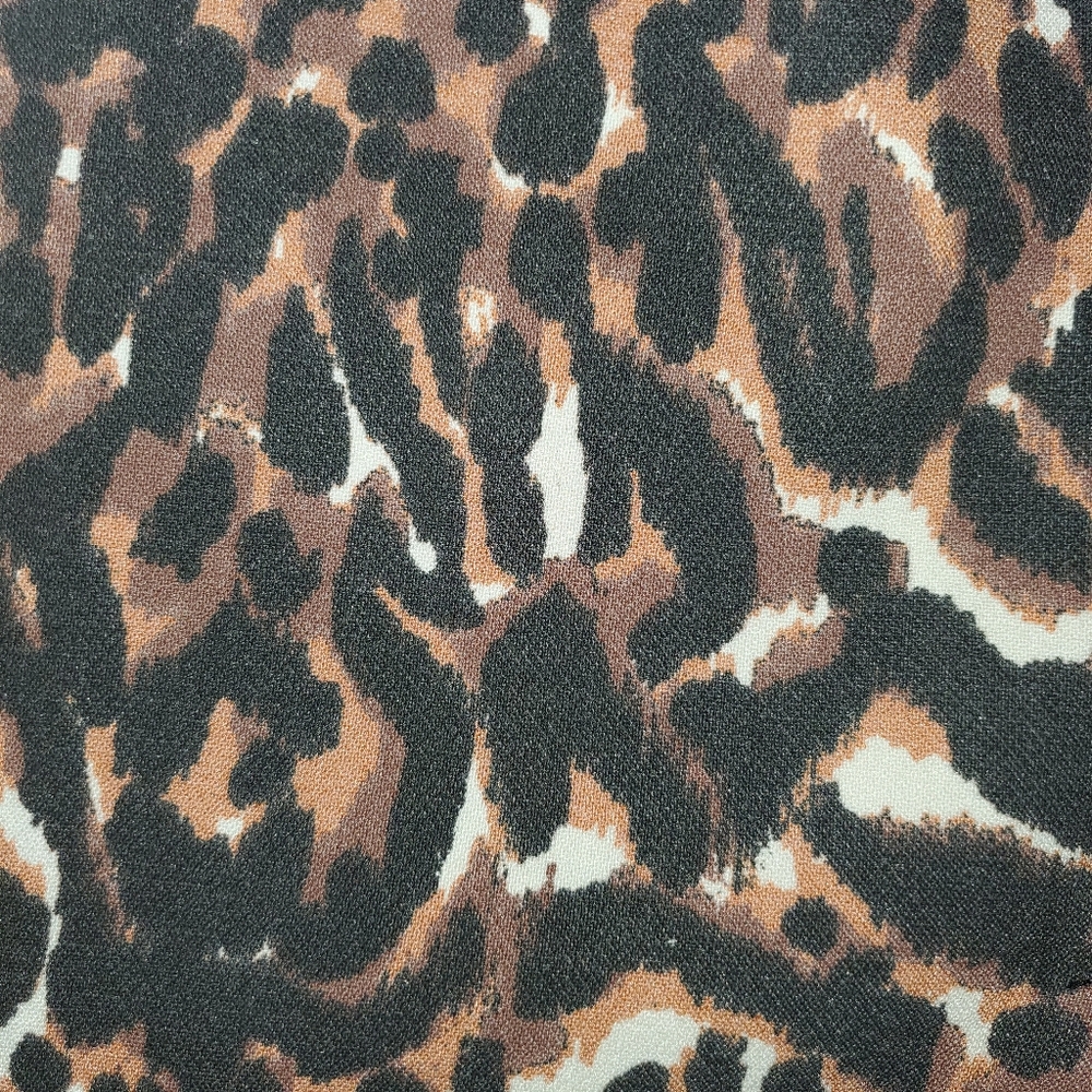 ❗gone❗TALBOTS 🐅 Animal Print Pencil Skirt - Picture 7 of 7
